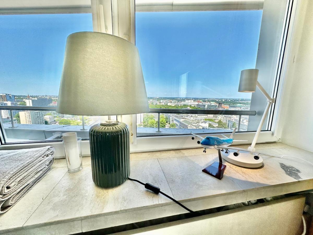 Sun Clima/Ac Metro X2 Fast Wifi 500 Mbs 70'Tv Netflix Appletv Hbo Lejlighed Warszawa Eksteriør billede